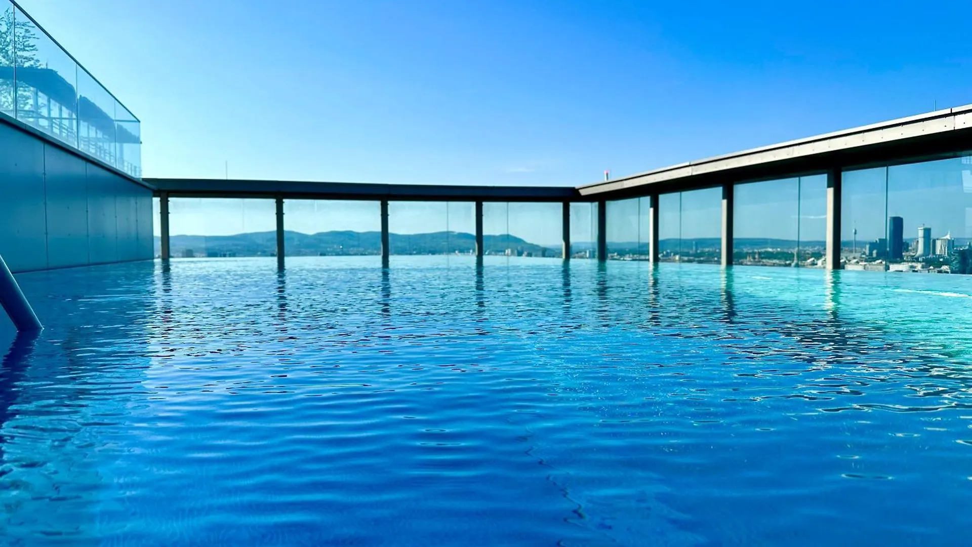 Apartment Mca Triiiple I Rooftop Pool I Netflix Wien
