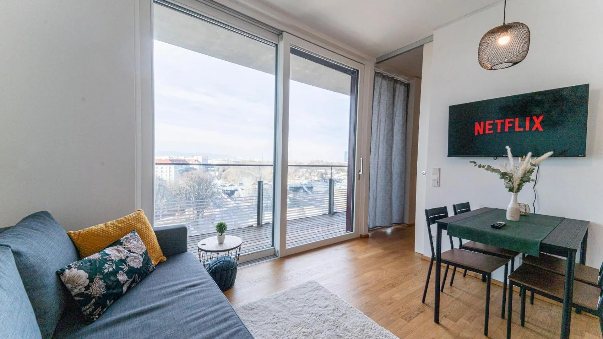 Apartment Mca Triiiple I Rooftop Pool I Free Parking I Netflix Vienna